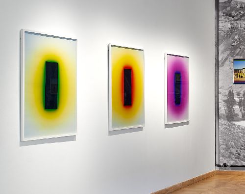 Orias mellekdenzitas Giant Secondary Density 3 db szines fotogram 3 pieces of colour photograms 2006 100 x 75 cm egyenkent each